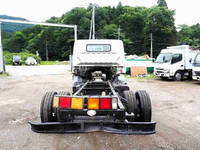 三菱ふそうキャンターシャーシ小型（2t・3t）[写真06]