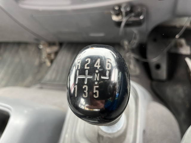 いすゞフォワード穴掘建柱車中型（4t）[写真20]