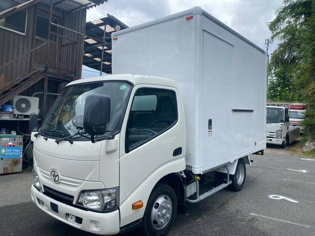 トヨタトヨエースパネルバン小型（2t・3t）[写真03]