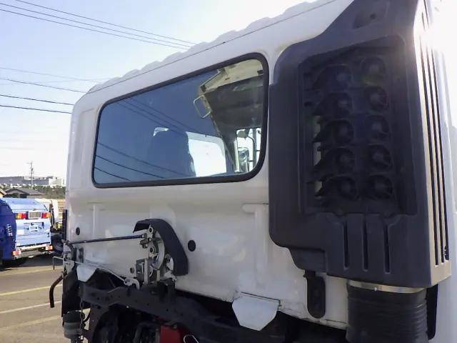 日野レンジャーダンプ中型（4t）[写真10]