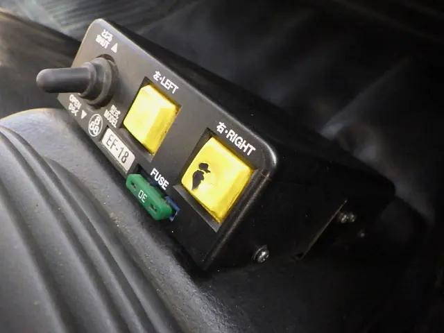 日野レンジャーダンプ中型（4t）[写真18]