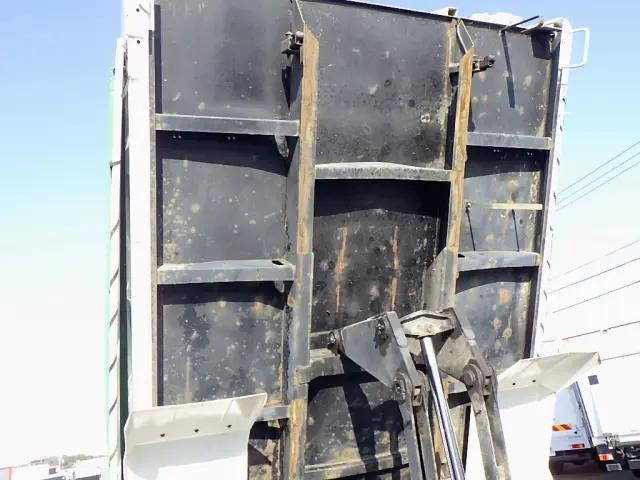 日野レンジャーダンプ中型（4t）[写真37]