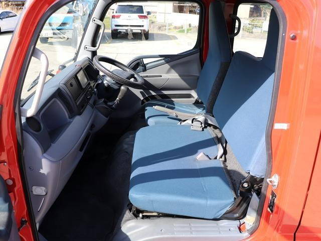 三菱ふそうキャンターダブルキャブ（Wキャブ）小型（2t・3t）[写真27]