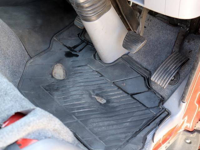 三菱ふそうキャンターダブルキャブ（Wキャブ）小型（2t・3t）[写真29]