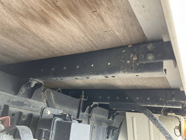 日産アトラスアルミバン小型（2t・3t）[写真23]