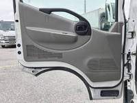 日産アトラスアルミバン小型（2t・3t）[写真27]