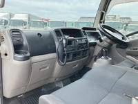 日産アトラスアルミバン小型（2t・3t）[写真31]