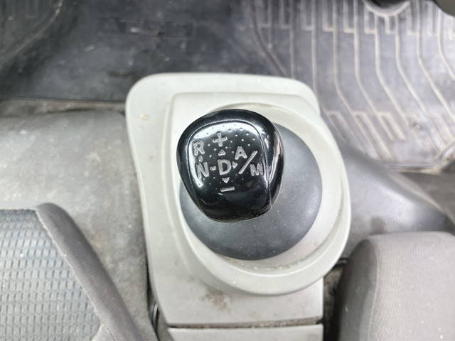 日産アトラスアルミバン小型（2t・3t）[写真35]