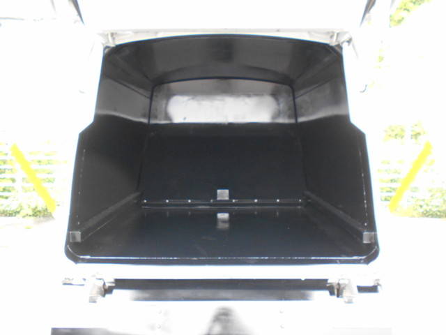 三菱ふそうキャンターパッカー車（塵芥車）小型（2t・3t）[写真13]