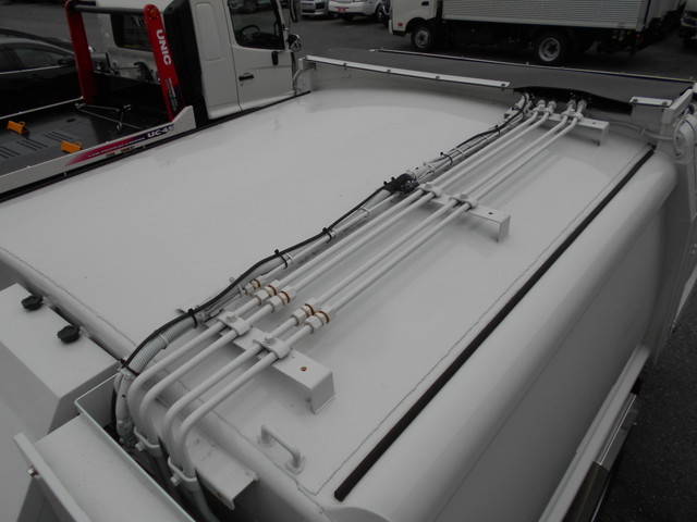 三菱ふそうキャンターパッカー車（塵芥車）小型（2t・3t）[写真14]