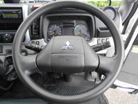 三菱ふそうキャンターパッカー車（塵芥車）小型（2t・3t）[写真29]