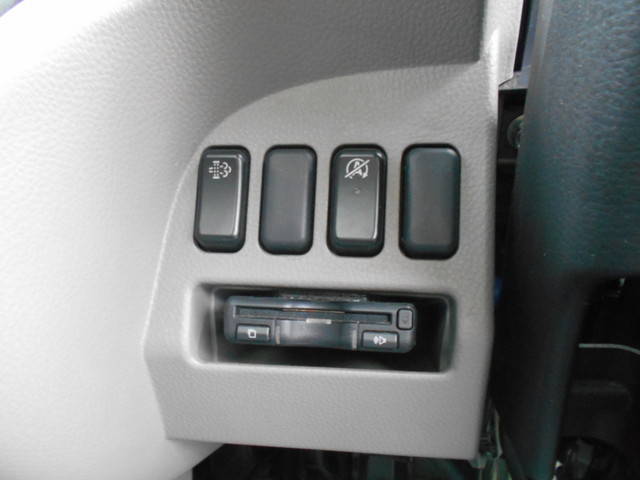 三菱ふそうキャンターパッカー車（塵芥車）小型（2t・3t）[写真32]