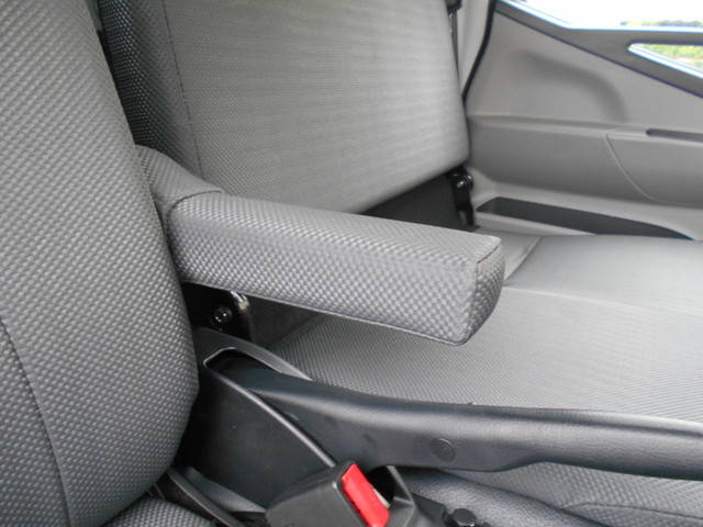 三菱ふそうキャンターパッカー車（塵芥車）小型（2t・3t）[写真37]