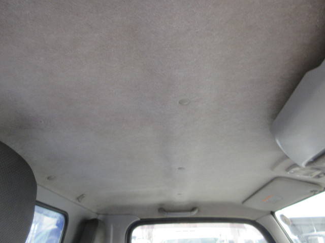 三菱ふそうキャンターダンプ小型（2t・3t）[写真16]