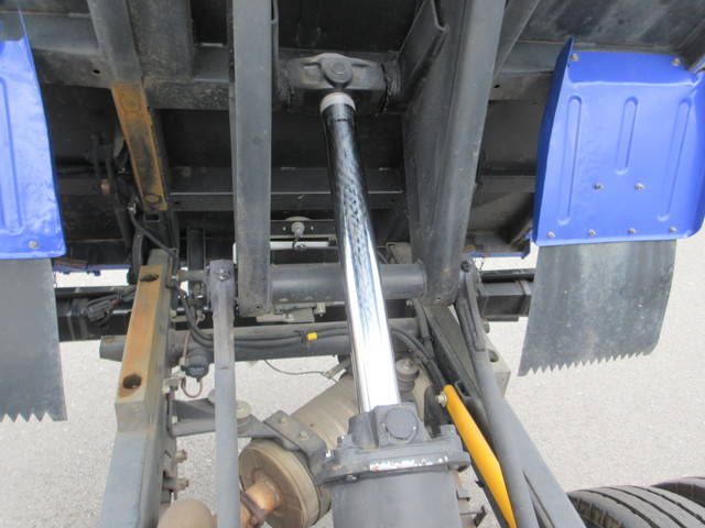 三菱ふそうキャンターダンプ小型（2t・3t）[写真27]