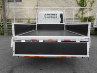 日産アトラス平ボディ小型（2t・3t）[写真11]