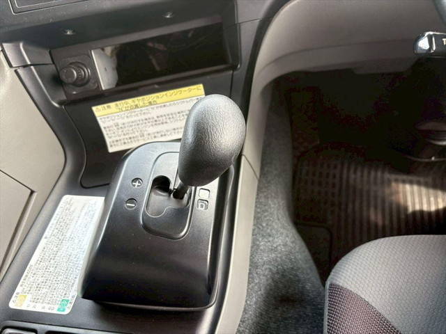 三菱ふそうスーパーグレートトレーラーヘッド（トラクターヘッド）大型（10t）[写真21]