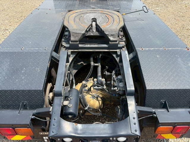 三菱ふそうスーパーグレートトレーラーヘッド（トラクターヘッド）大型（10t）[写真09]