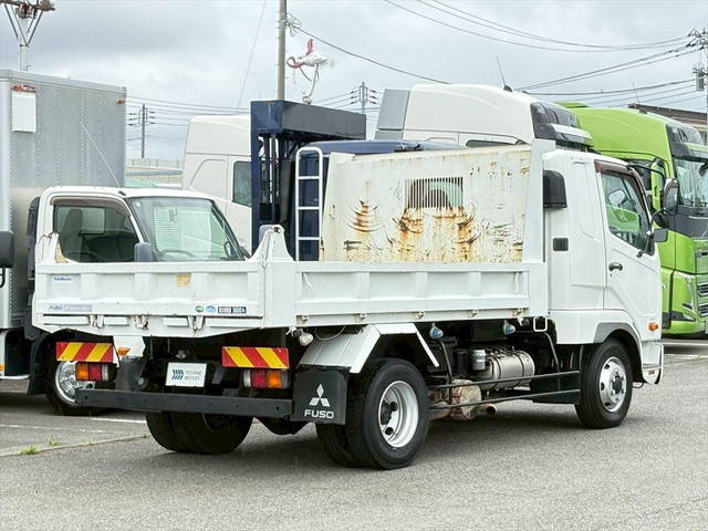 三菱ふそうファイターダンプ中型（4t）[写真04]