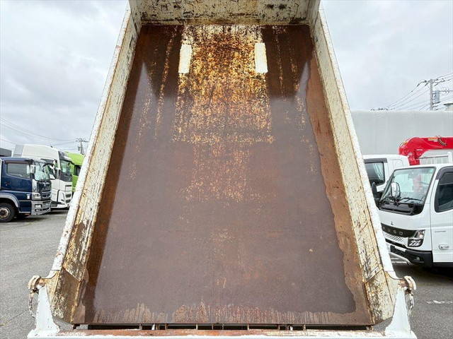 三菱ふそうファイターダンプ中型（4t）[写真08]