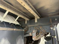 日野デュトロアルミバン小型（2t・3t）[写真16]