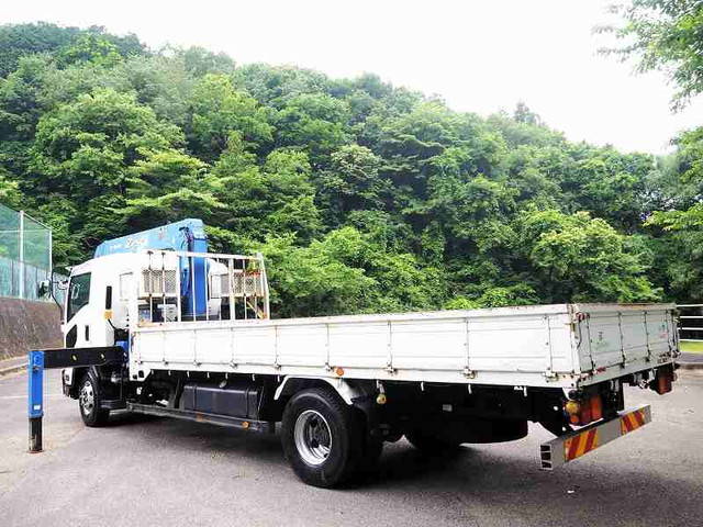 いすゞフォワードクレーン4段中型（4t）[写真02]