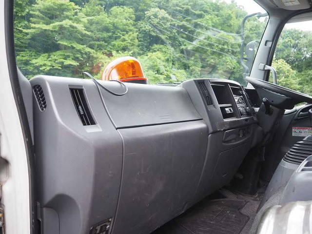 いすゞフォワードクレーン4段中型（4t）[写真31]