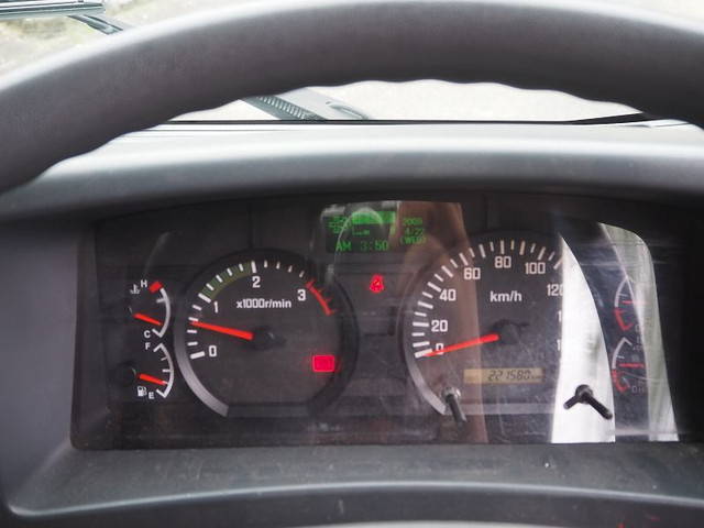 いすゞフォワードクレーン4段中型（4t）[写真36]