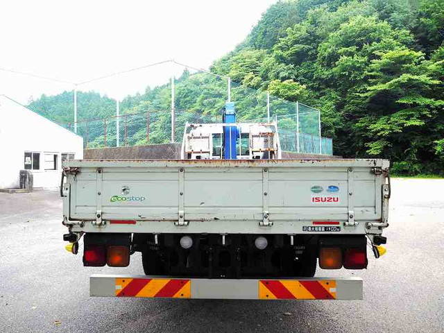 いすゞフォワードクレーン4段中型（4t）[写真05]