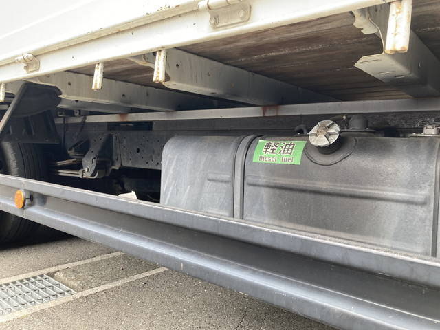 トヨタダイナ平ボディ小型（2t・3t）[写真17]