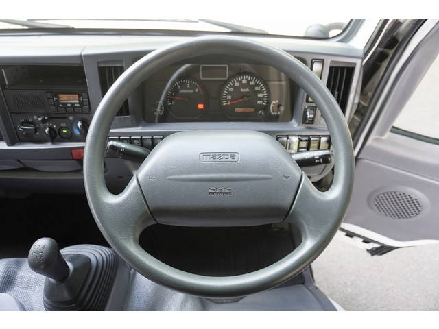 マツダタイタンダブルキャブ（Wキャブ）小型（2t・3t）[写真28]