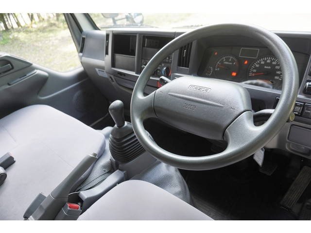 マツダタイタンダブルキャブ（Wキャブ）小型（2t・3t）[写真03]