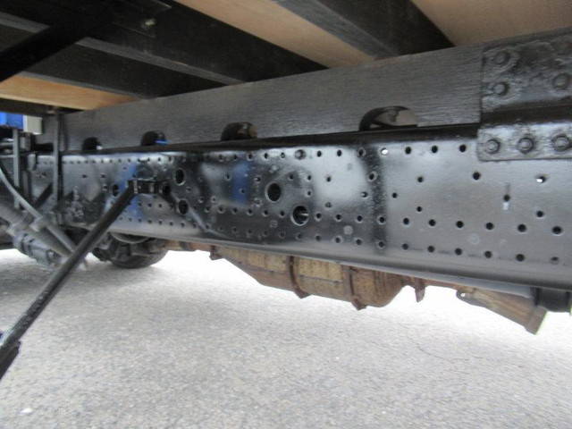 いすゞフォワードクレーン4段中型（4t）[写真13]