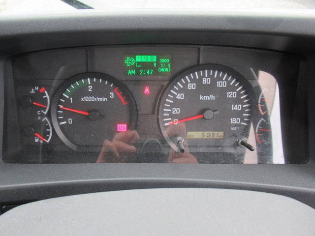 いすゞフォワードクレーン4段中型（4t）[写真21]