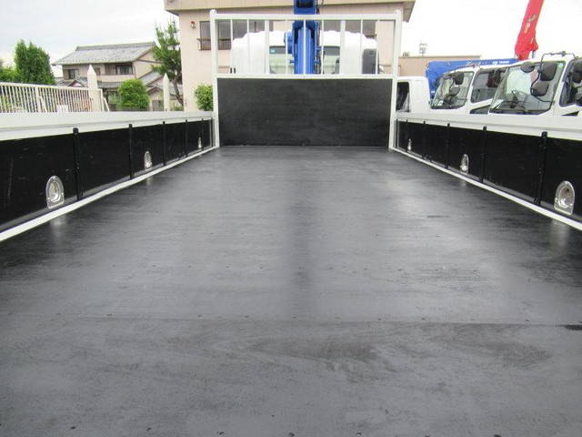 いすゞフォワードクレーン4段中型（4t）[写真04]