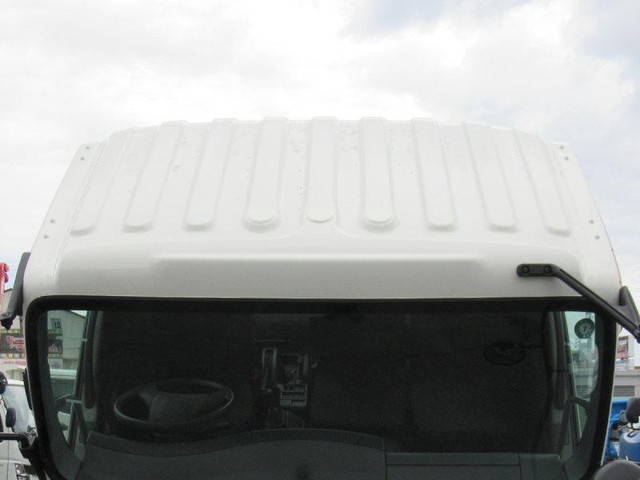 いすゞフォワードクレーン4段中型（4t）[写真05]