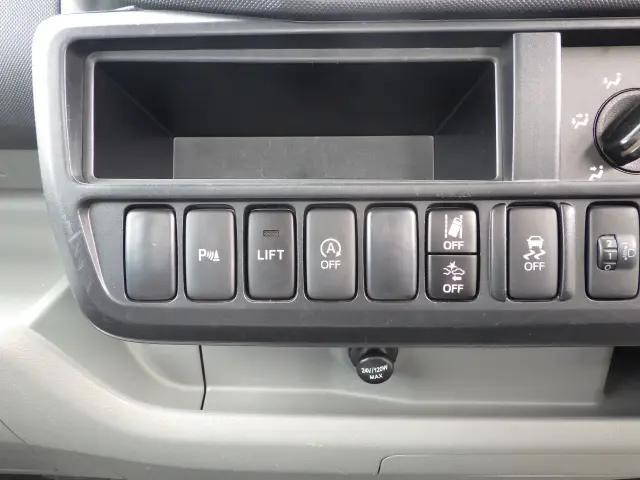 トヨタトヨエース平ボディ小型（2t・3t）[写真33]