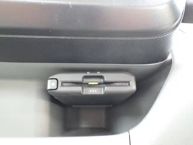 トヨタトヨエース平ボディ小型（2t・3t）[写真34]