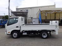 トヨタトヨエース平ボディ小型（2t・3t）[写真04]