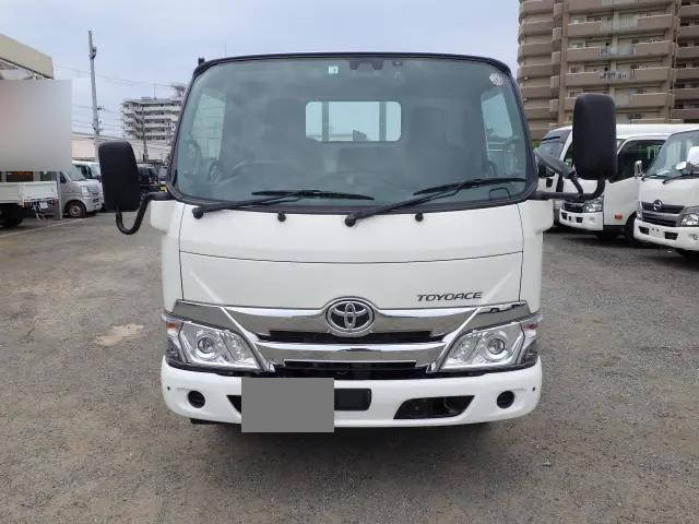 トヨタトヨエース平ボディ小型（2t・3t）[写真04]