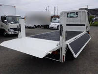 トヨタトヨエース平ボディ小型（2t・3t）[写真09]