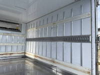 いすゞエルフ冷凍車（冷蔵車）小型（2t・3t）[写真13]