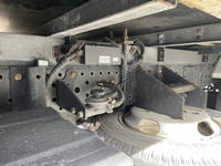 いすゞエルフ冷凍車（冷蔵車）小型（2t・3t）[写真25]