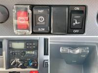 いすゞエルフ冷凍車（冷蔵車）小型（2t・3t）[写真41]