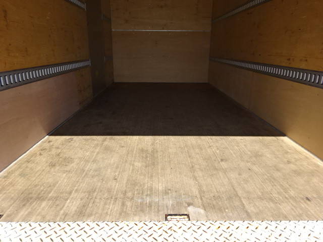 いすゞエルフアルミバン小型（2t・3t）[写真16]