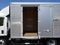 いすゞエルフアルミバン小型（2t・3t）[写真10]