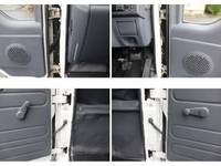 いすゞエルフ平ボディ小型（2t・3t）[写真33]