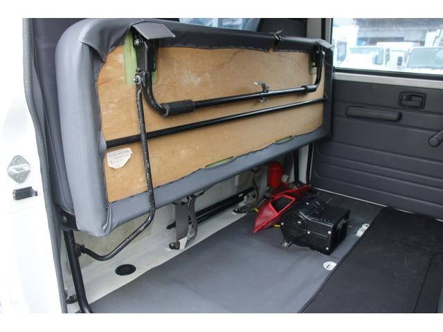 いすゞエルフ平ボディ小型（2t・3t）[写真37]