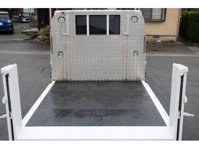 いすゞエルフ平ボディ小型（2t・3t）[写真09]