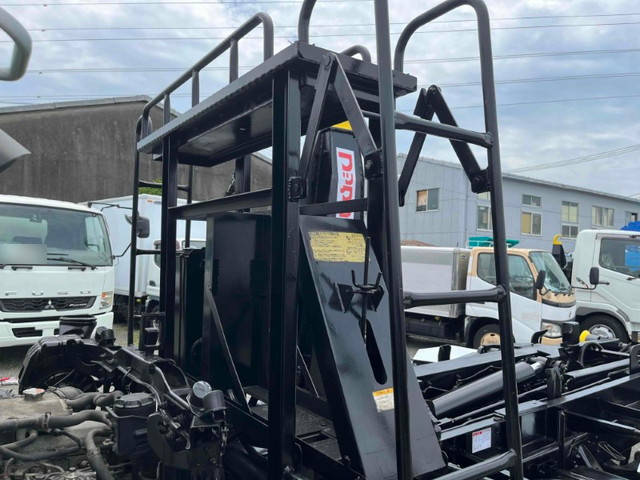 日野レンジャーコンテナ専用車中型（4t）[写真19]